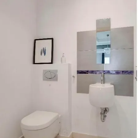 아파트 In Old Town