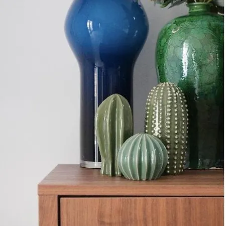 In Old Town 아파트